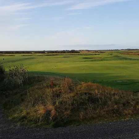 Pet-friendly Romo Getaway * Sønderby